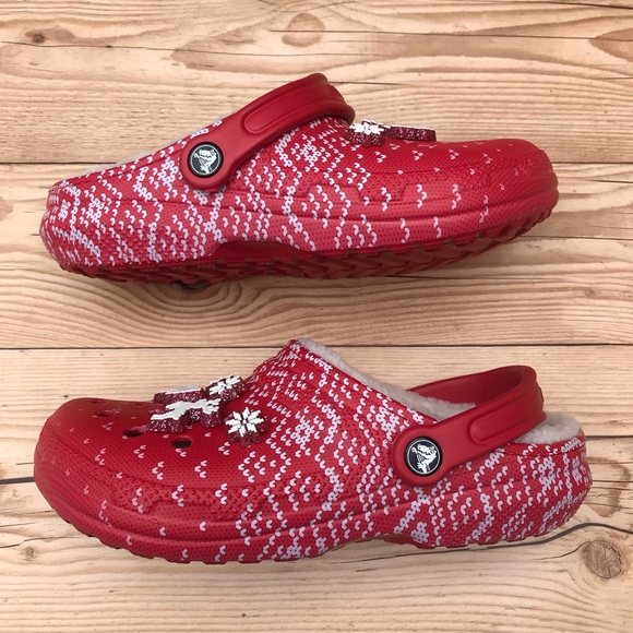 Crocs Classic Lined Holiday Charm Clog - Picture 6 of 16